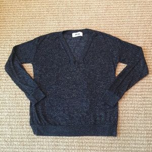 Hippie Love V-Neck Gray Sweater Medium